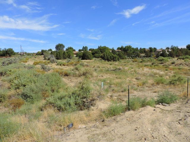 5001 Redwood Ave, Farmington, NM 87402